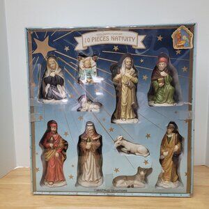 Vintage Hallmark Large Porcelain Ceramic Christmas Nativity Set 10 Piece Nice